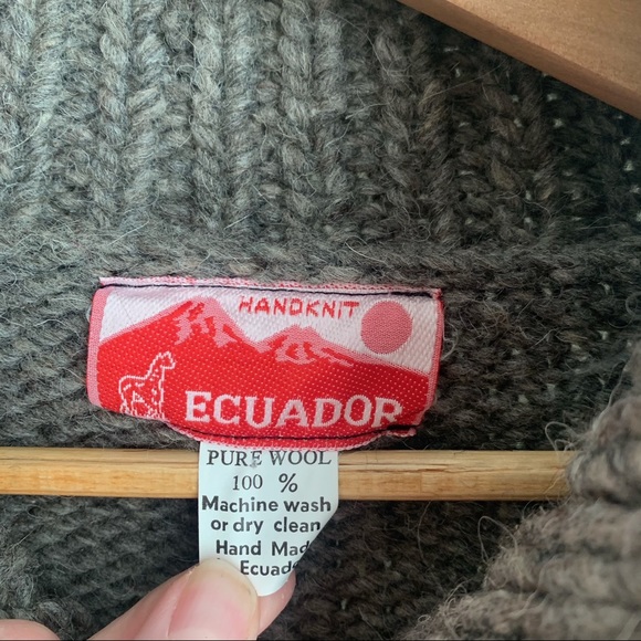 Vintage Cowichan wool sweater - size L - Picture 4 of 5